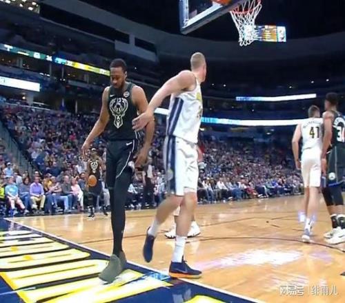 足球资讯,海港队欲签,下广州队两,万博manbetx体育平台,万博体育官网,万博体育app下载,ManBetX,SPORTS